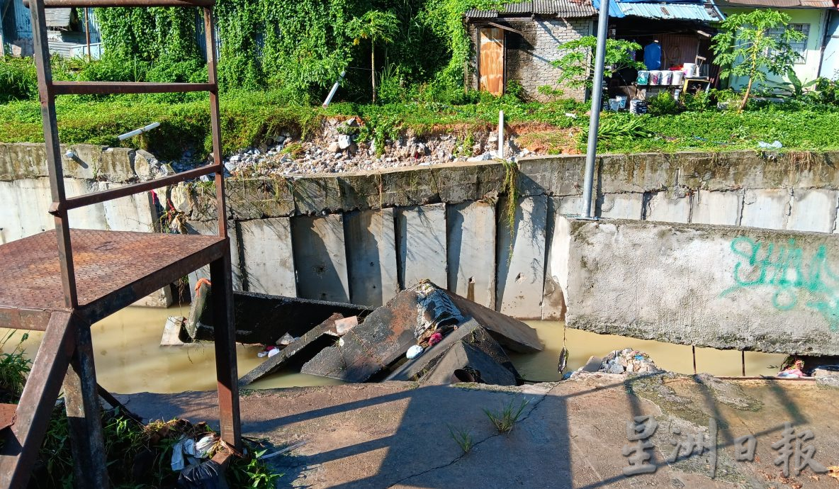 大都会/加影水灾灾后情况/8图