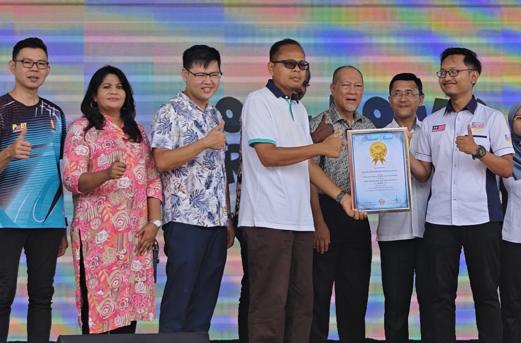 大都会：瓜冷市议会一小时内派完2024份罗惹打破大马纪录／4图