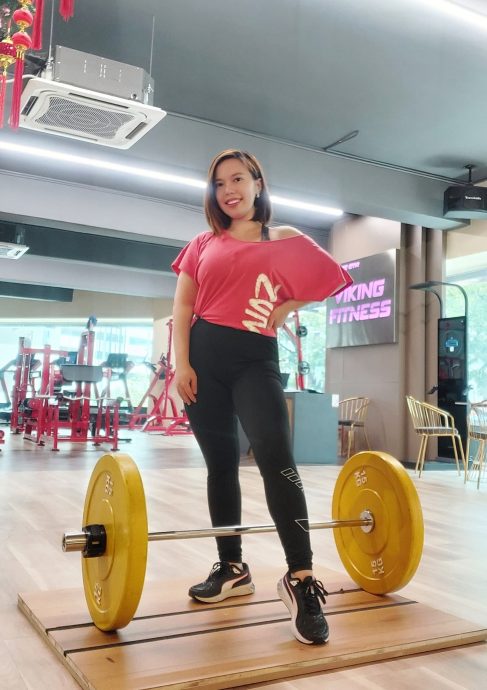 大都会：贾玲电影效应-访5人