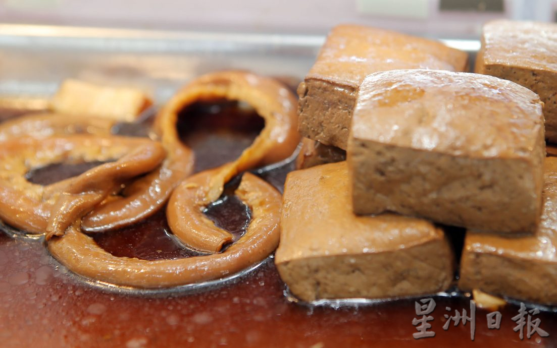 大霹雳封底主文/【人气美食】/潮州卤味