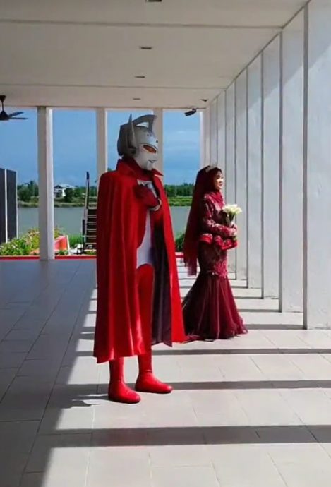 大马女子圆梦 嫁给了咸蛋超人!