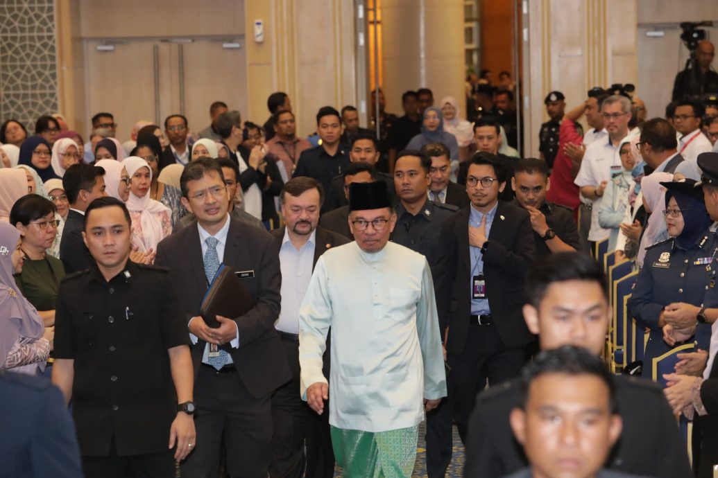 安华:将与国油商与沙地阿美发展边佳兰石化综合中心计划