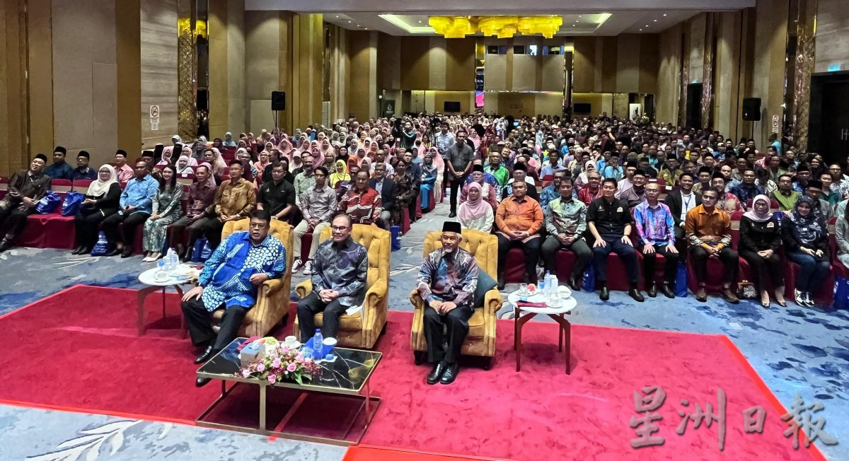 安华:政府不会推行新税制加重人民负担