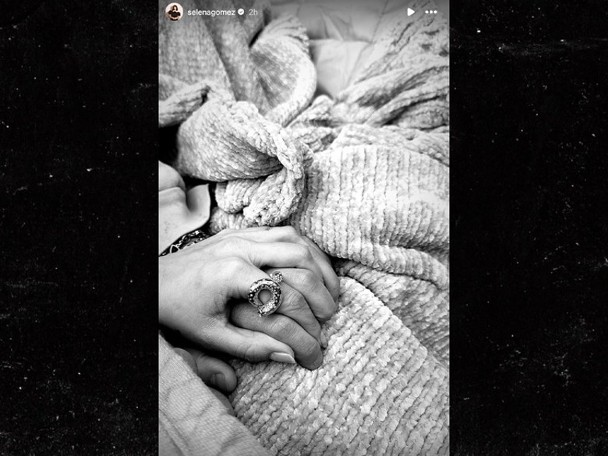 小贾斯汀捧老婆6个月孕肚 宣布要当爸了