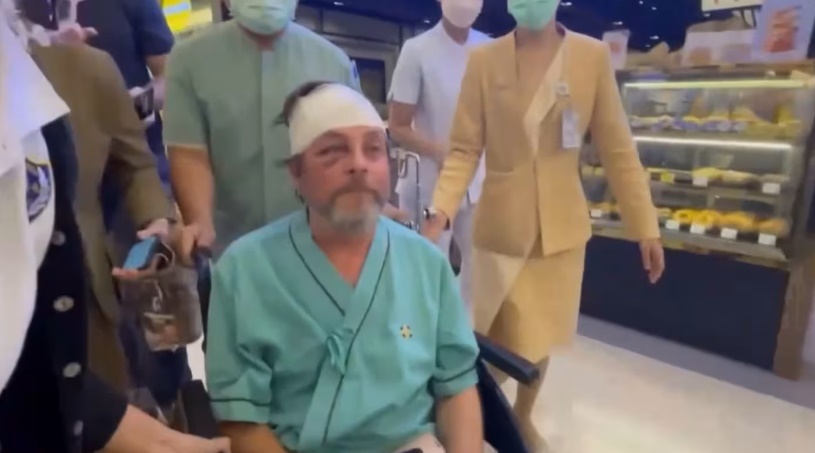 *已签发*国:被指出事后没及时提供信息 新航向受伤澳洲乘客道歉