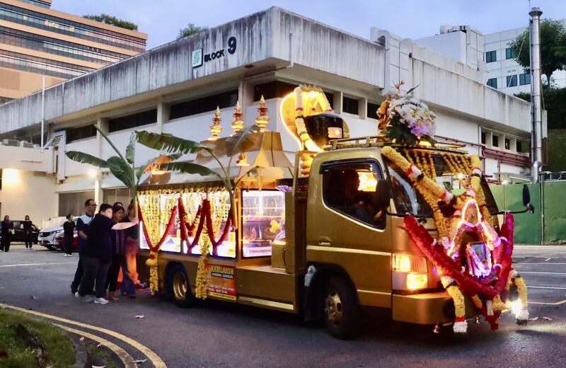 *已签发*柔:狮城二三事:从事解剖工作50年癌逝 狮城法医助理棺木绕道殓尸房