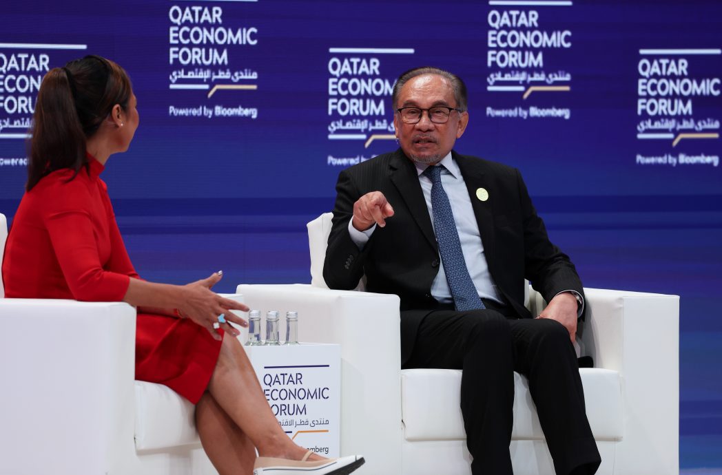 彭博社 安华回答削减燃油补贴 未透露具体时间表