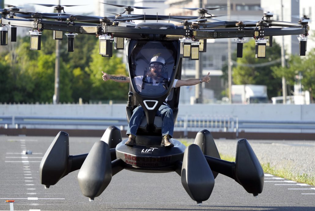 拚盘/“飞行汽车”亮相东京国际航展