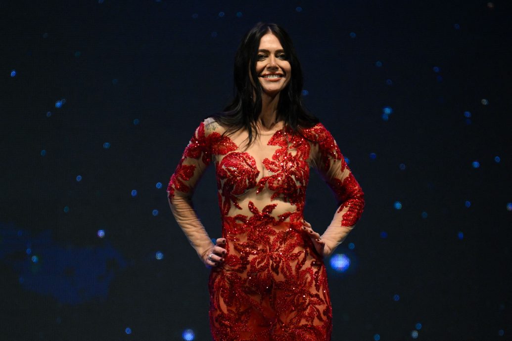 拼盘 这60岁你信吗? 阿根廷60岁佳丽虽败犹荣 但参赛遭“批判”