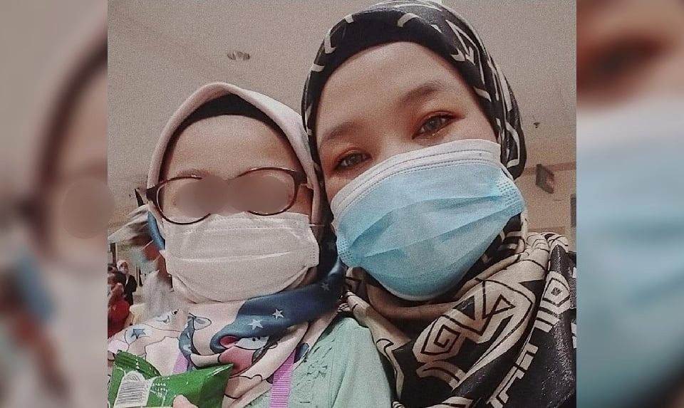 放纵女儿长时间导致斜视 家长:其他父母也需警惕