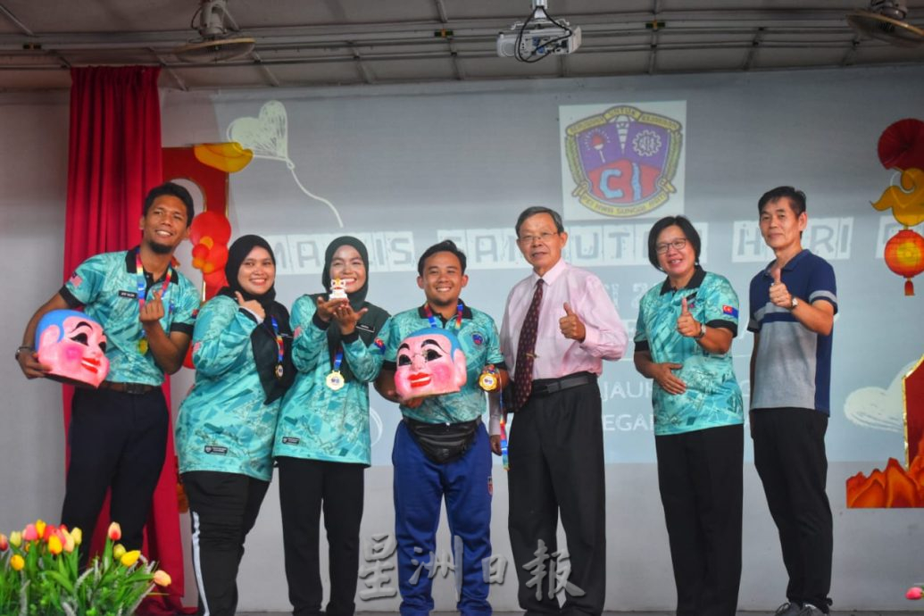 柔:可版头:利丰港培华华中庆教师节 办“师王”争霸赛