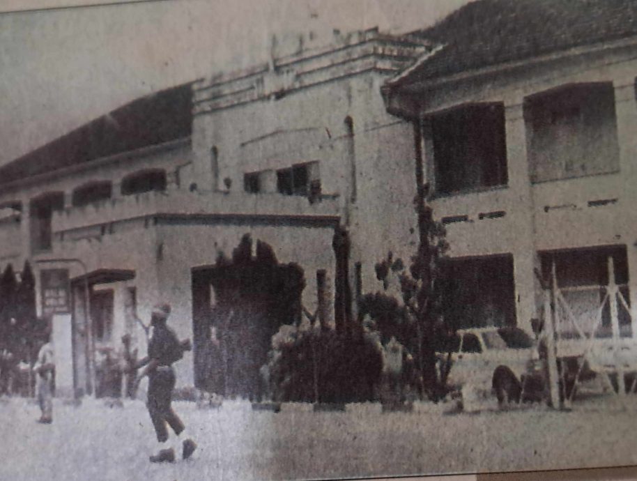 柔:新旧对照:新山地南袭警事件与血染峇株巴辖警局案