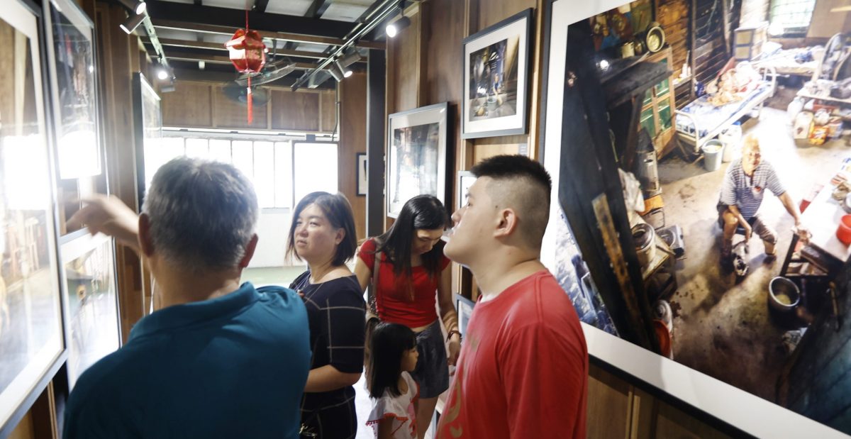 版头-大都会/已逝院民黄福良著书回忆录《希望之谷的一抹清凉》继程法师亲自设计书籍封面/13图(可选下)