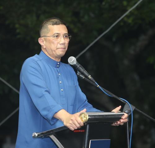 玻大臣涉贪被查 阿兹敏:不影响国盟胜选