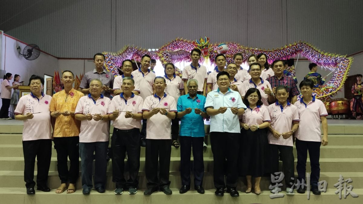 美罗中华二校迁校18周年晚宴 共筹获32万2103令吉