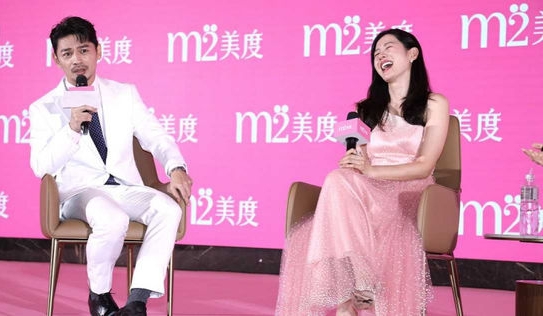 衰!遭黄子佼波及 曾宝仪主持临时被撤换