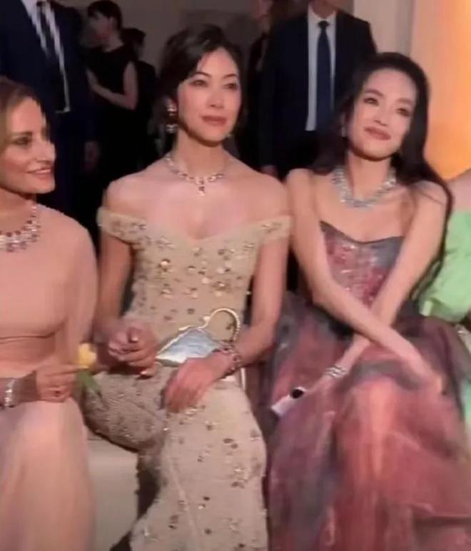 被日超模挤压“抢位”舒淇刘亦菲沦边缘人