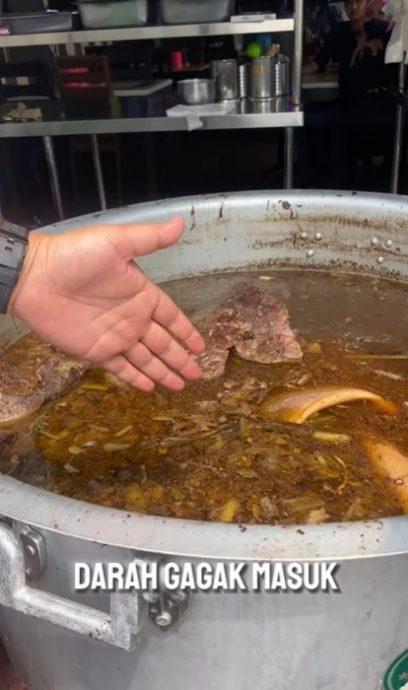 视频 | 乌鸦被射杀掉进汤锅！店家无奈：亏了RM2000