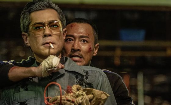 费比安／《九龙城寨之围城》红眼睛幽幽的看着这孤城