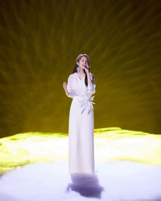 走音+忘词 综合两周成绩垫底 杨丞琳掰了《歌手2024》