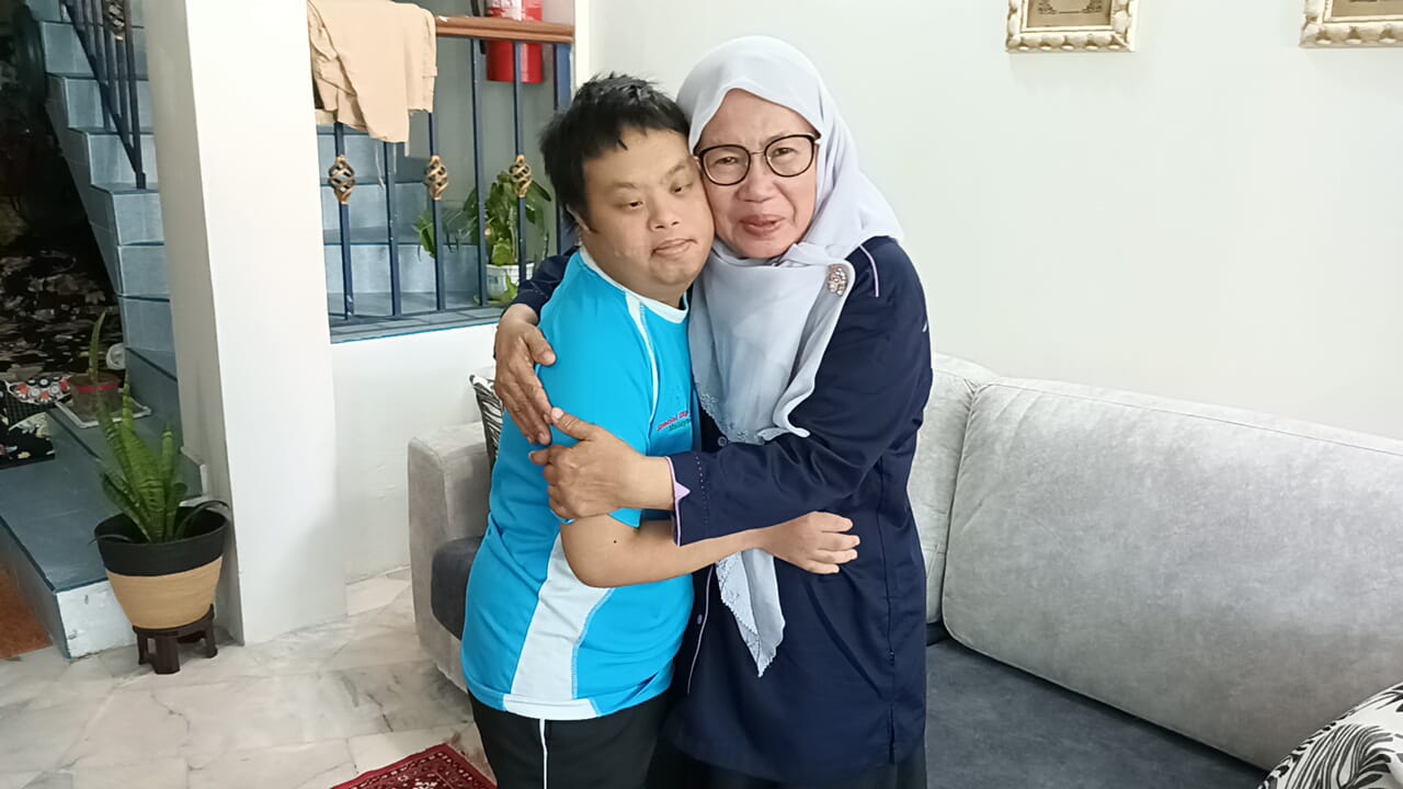 暖势力：唐氏儿母亲扎哈拉