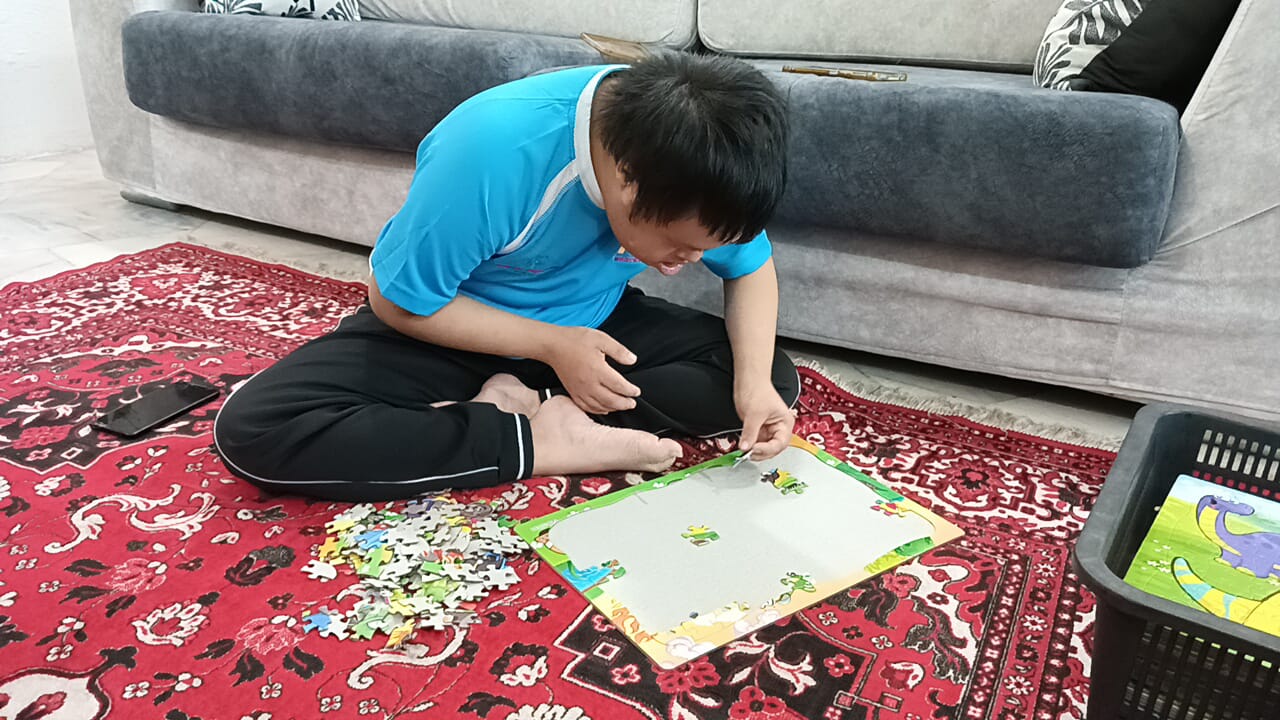 暖势力：唐氏儿母亲扎哈拉