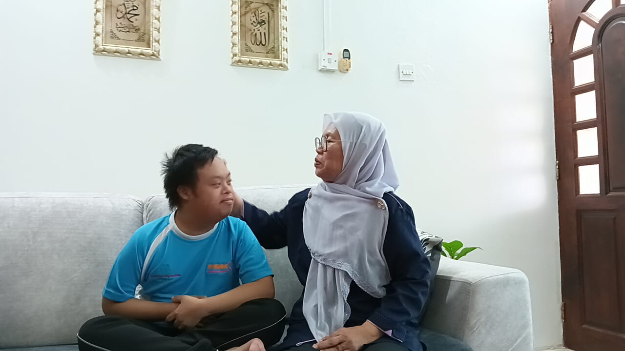 暖势力：唐氏儿母亲扎哈拉