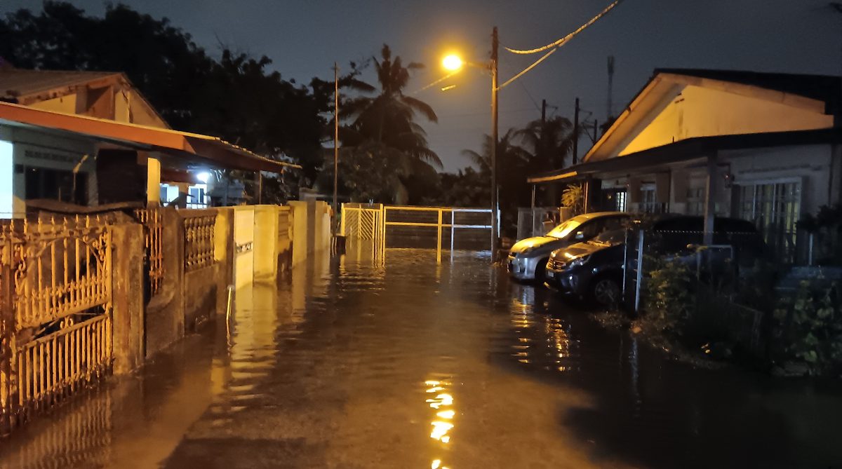 锡米山城市花园雨后酿路沟崩裂60公尺 市会将设封锁线