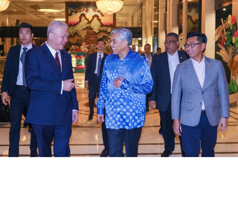 阿末扎希:抵香港