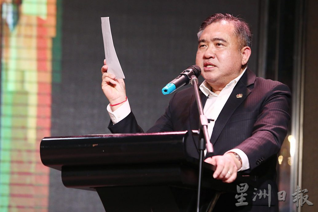 陆兆福:中文媒体在马来西亚民主发展中扮演重要角色