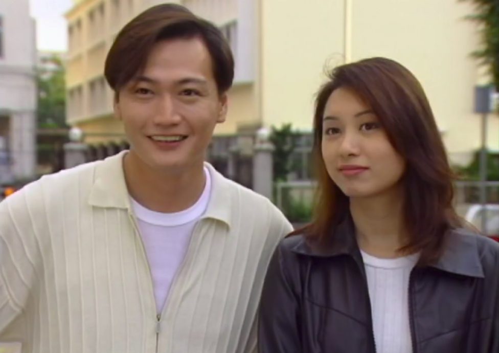 陶大宇见面会险爆冲突 师奶推撞争抢签名照