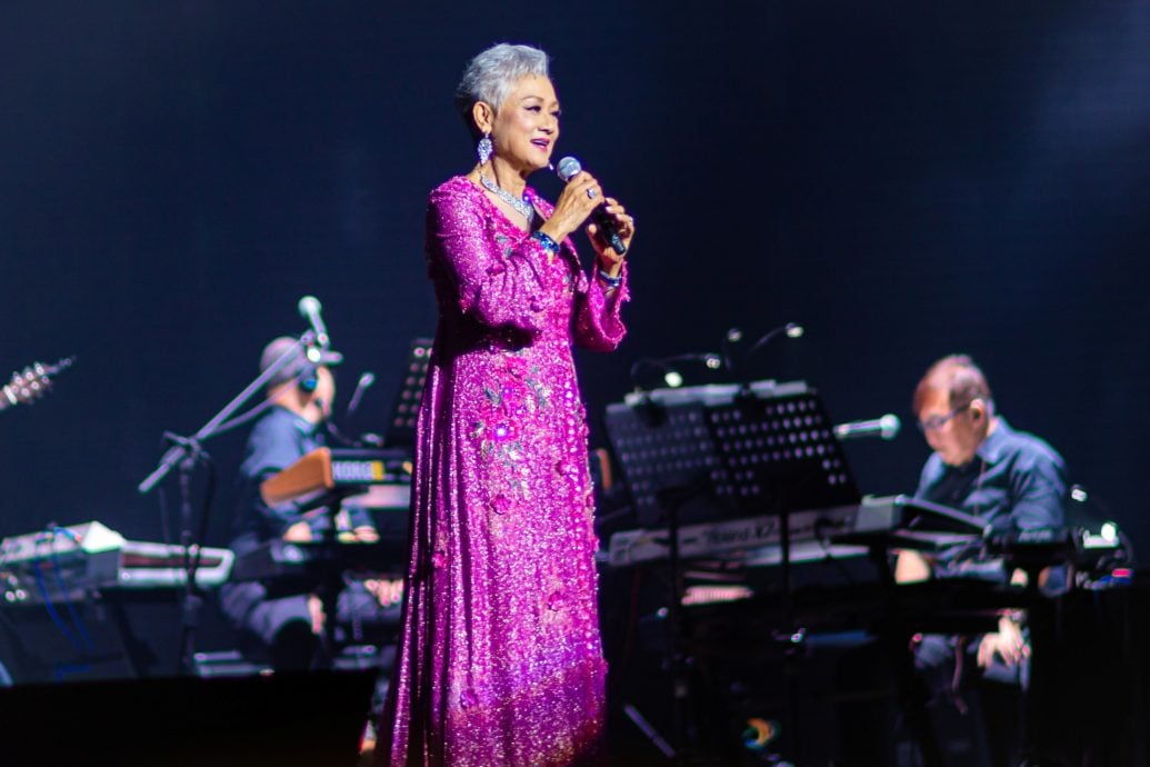 隔14年重返吉隆坡与粉丝共度母亲节 叶丽仪：等到头发都白了