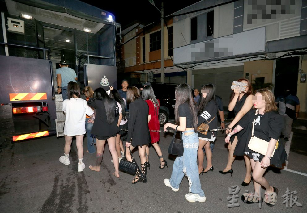 霹移民局展开“震荡”取缔行动 捕37非法外籍男女