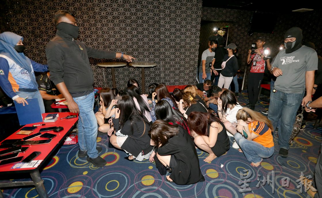 霹移民局展开“震荡”取缔行动 捕37非法外籍男女