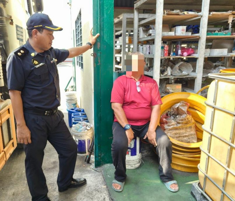 霹/查获13000公升津贴柴油