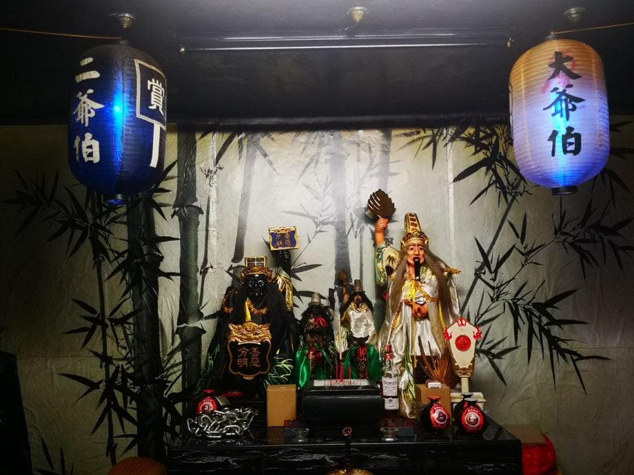 (古城封底主文)《庙堂之旅》马木武吉俄礼北圣宫 张公圣君大显威灵 救世万民