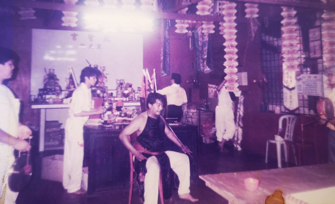 (古城封底主文)《庙堂之旅》马木武吉俄礼北圣宫 张公圣君大显威灵 救世万民