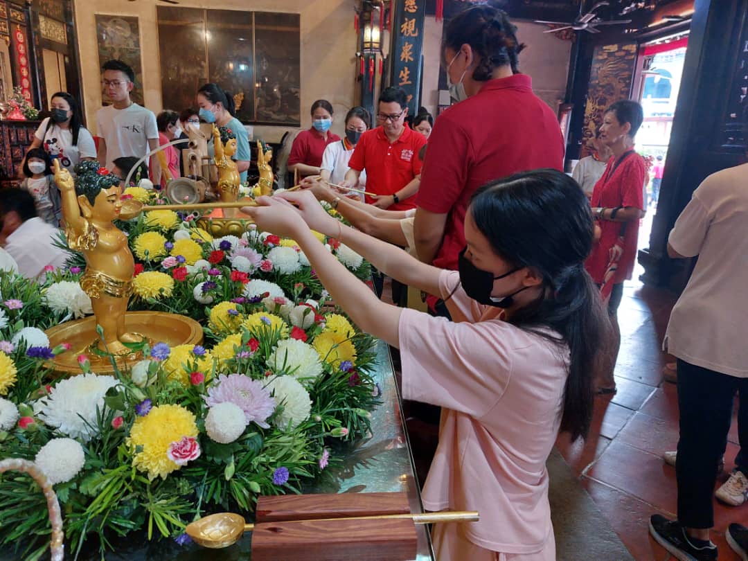 （古城封面副文）孙殿赐:卫塞节到来提醒国人应时刻秉持包容与理解，共同维护国家的和谐