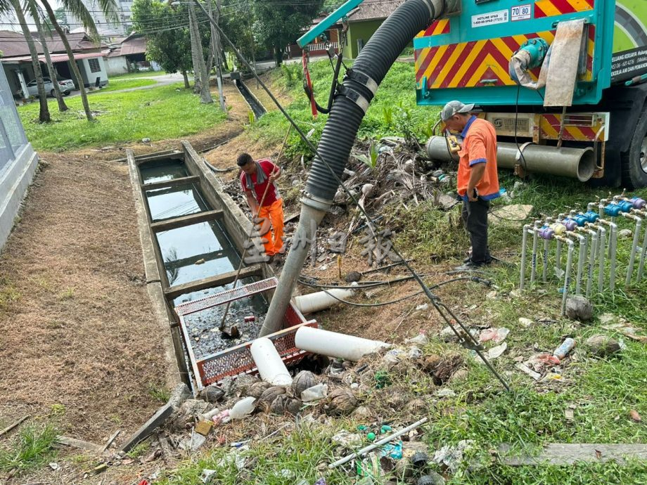 (古城封面副文)帆加南马班底新增水泵助排水