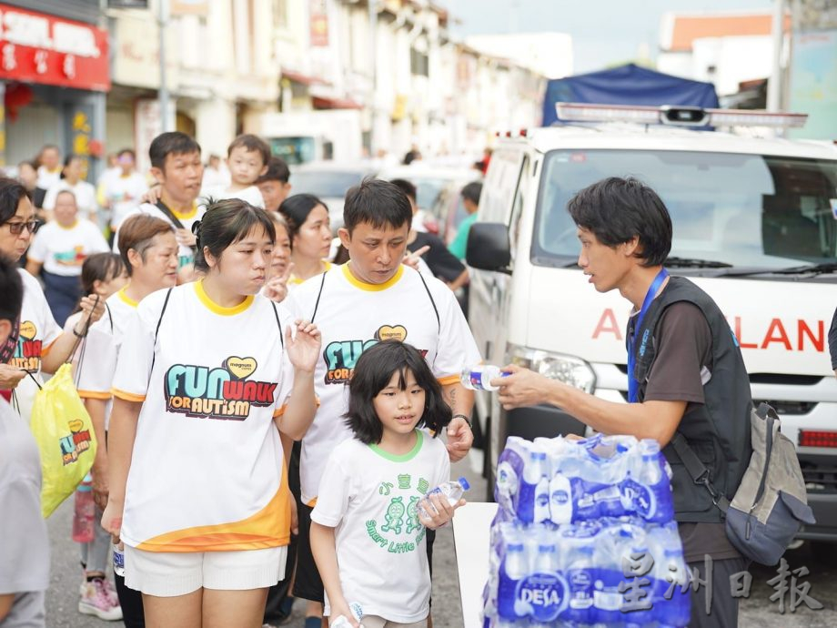 (古城第三版主文)萧正楠参与古城义行