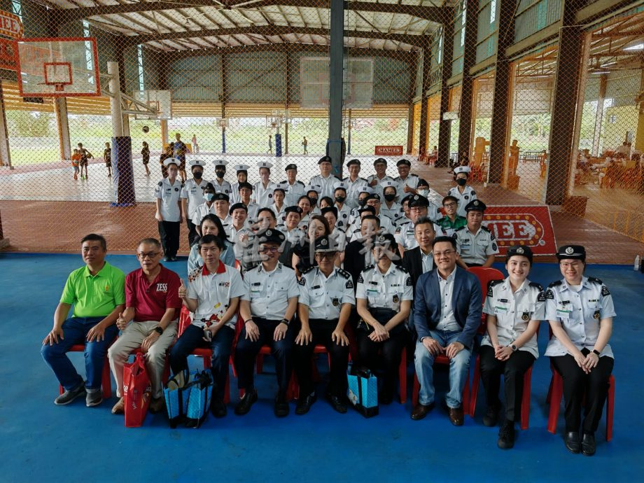 (古城第五版主文)玛琳联队39届队庆,办羽球赛推广有益身心活动及捐血运动筹获76包血浆