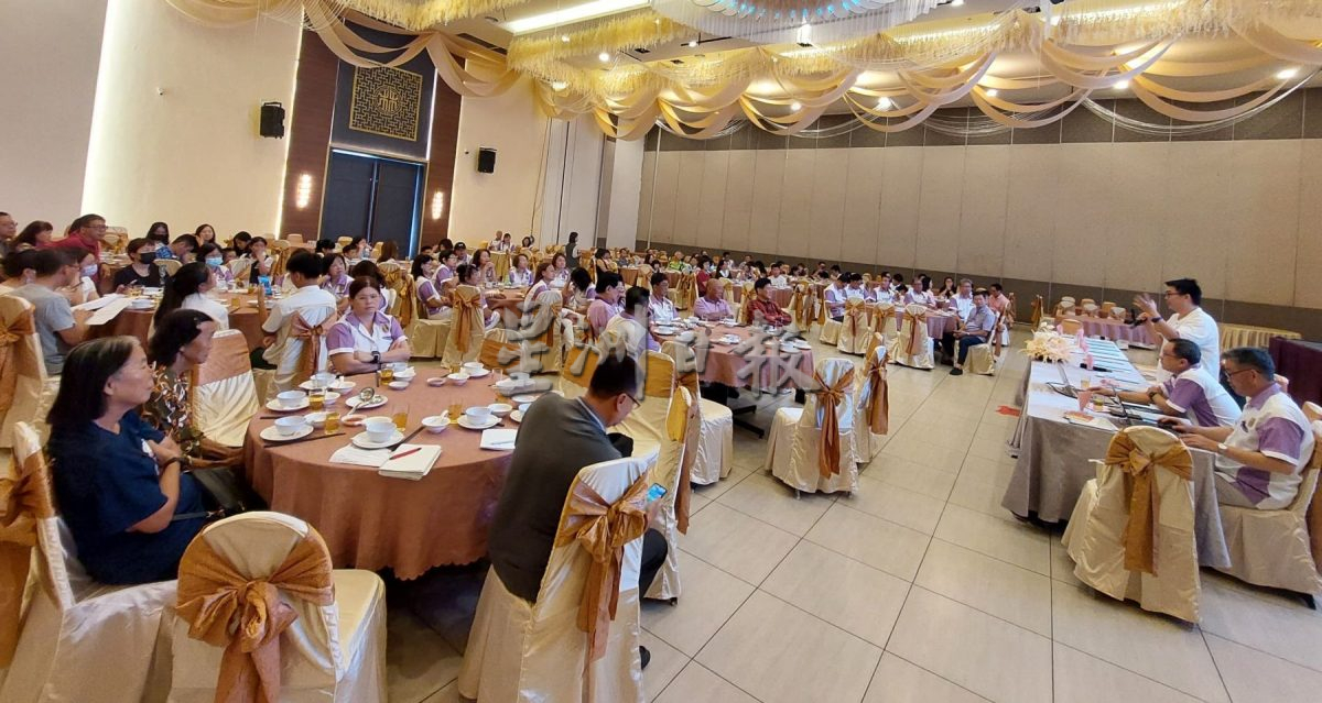 (古城第四版主文)甲惠来公会会员大会─吴汉坤律师提醒青少年勿租借本身的银行户口予不法份子进行诈骗