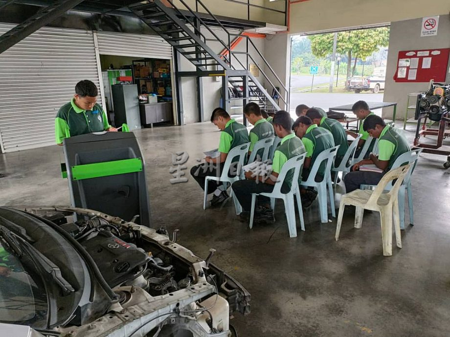 （古城第四版主文）蒙福学院525举行慈善晚宴