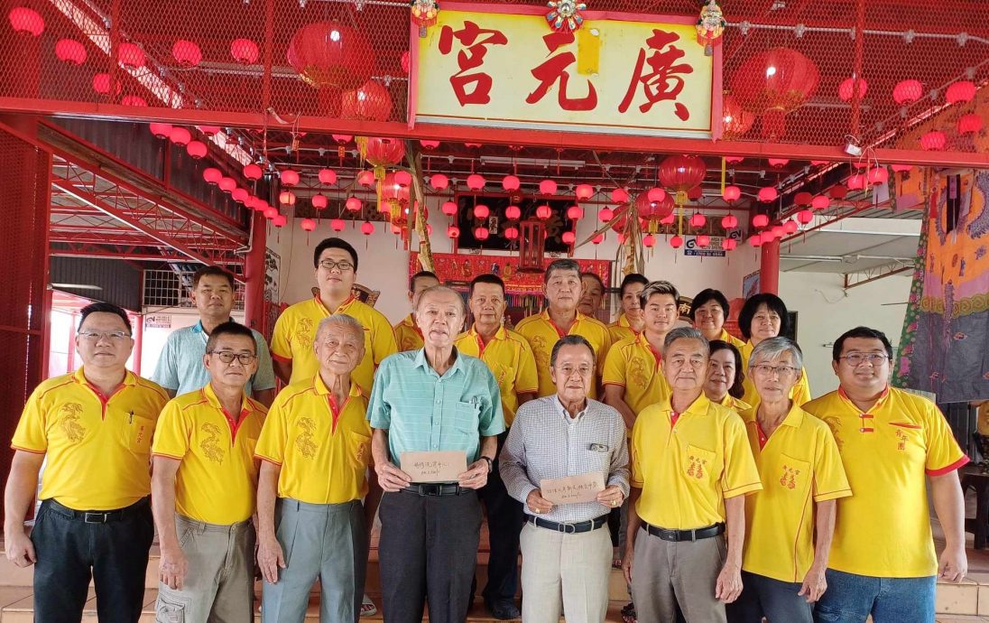 (大北马)双溪大年广元宫庆祝木吒太子圣诞千秋特拨款6000令吉捐助学校与慈善机构