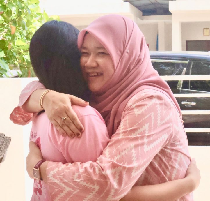 (大北马)教长到选区优秀生家道贺