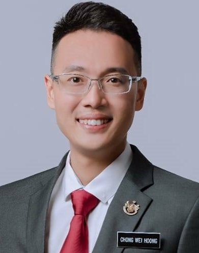 （大北马）老树根导致沟渠墙体坍塌和人行道变形