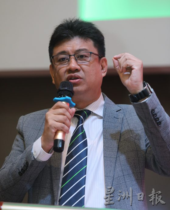 马车业总会促政府废除到指定中心验车政策,授权车商自行验车