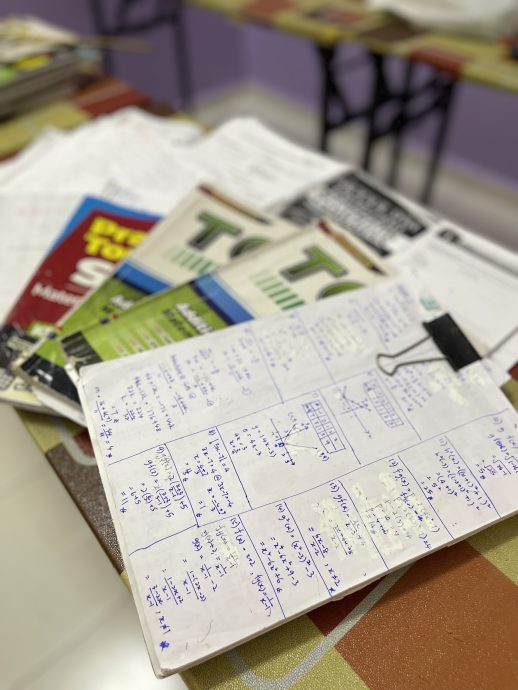 （已签发）全国：麻坡51岁考生弥补遗憾 自学SPM考获高数A