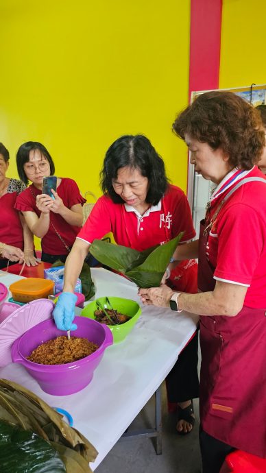 (已签发)柔:**可版头或显刊**陈泓宾:推动社区活化,打造麻坡为宜居城市