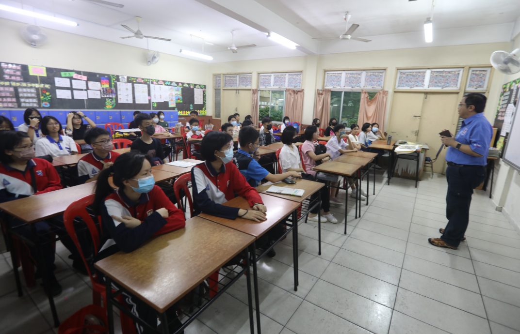 (已签发)柔:***教育版头***马潮联青柔南学艺赛 超过1200人参赛